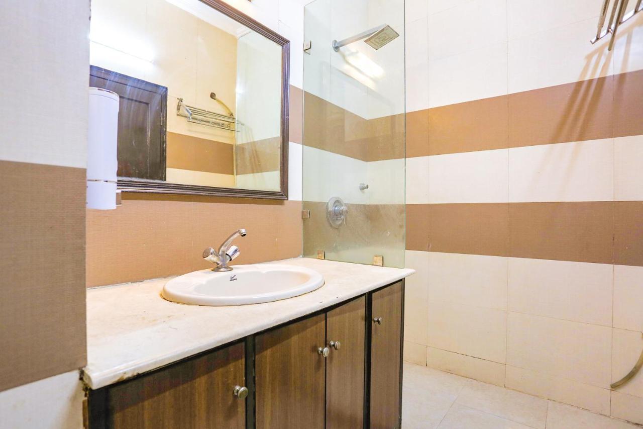 Fabhotel Jpm The Grand Bella - Nr Nehru Place Market New Delhi Bagian luar foto